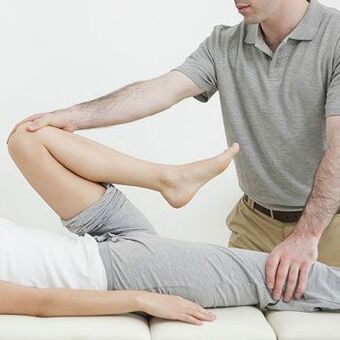 As sesións de masaxe e exercicios alivian os síntomas da artrose de cadeira